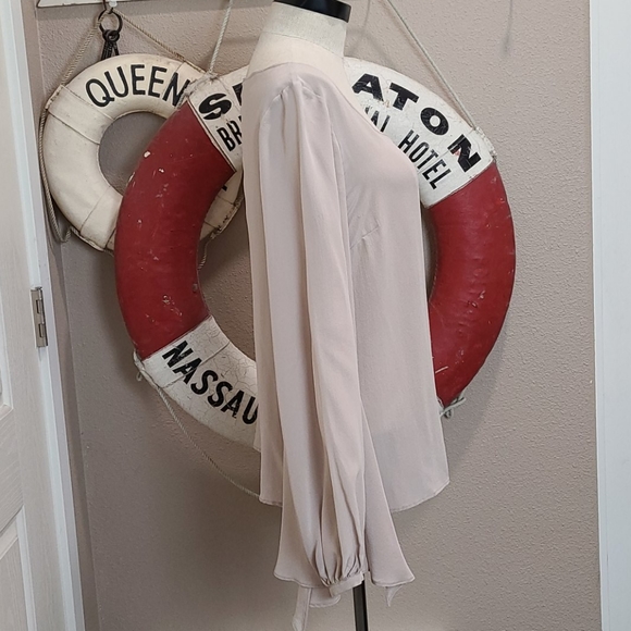 NEW Stunning Italy Jo No Fui Designer Silk Blouse - Picture 4 of 10